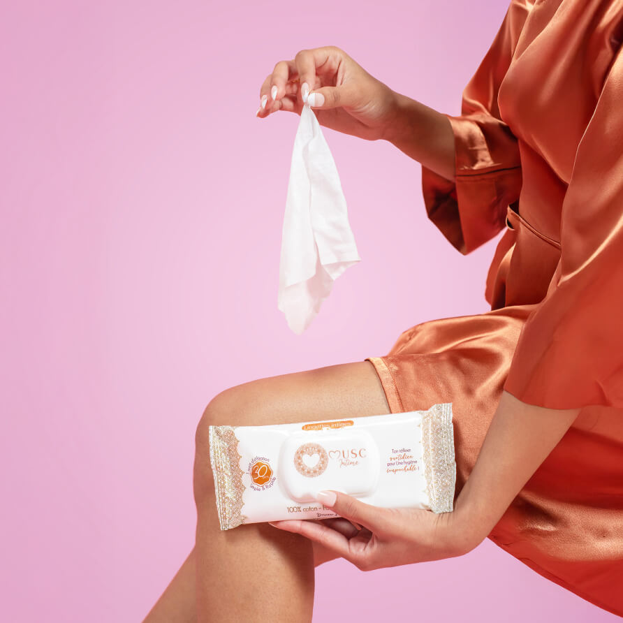 Gel Parfumant + Lingettes toilette Intime à L'Amber Flower